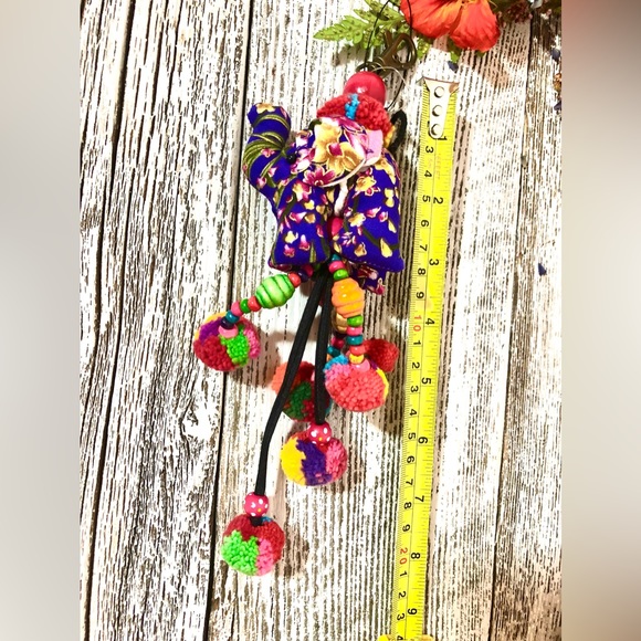 SOLD Pom Pom Lucky Elephant Keychain 🐘❤️ Handbag and Clothing Accessory - Picture 4 of 6